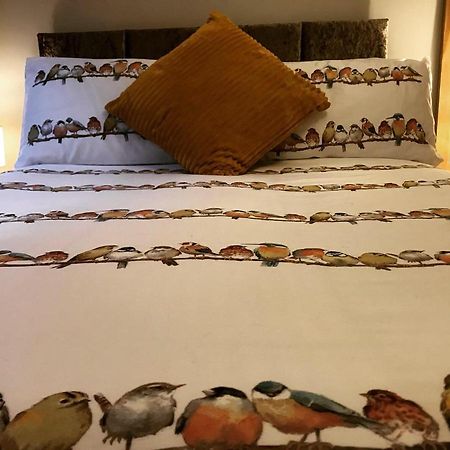 Clarabel'S Guest House- The Nook Wombourn Exteriér fotografie
